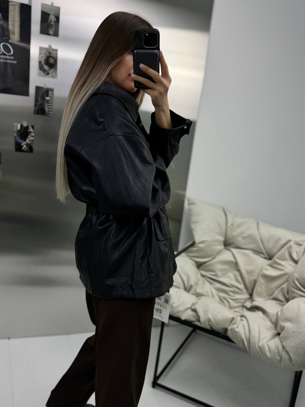 Куртка жен. 251000 чер.