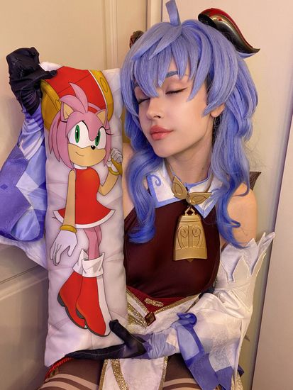 Мини дакимакура Эми Роуз Соник арт. M1254, 60х20 см