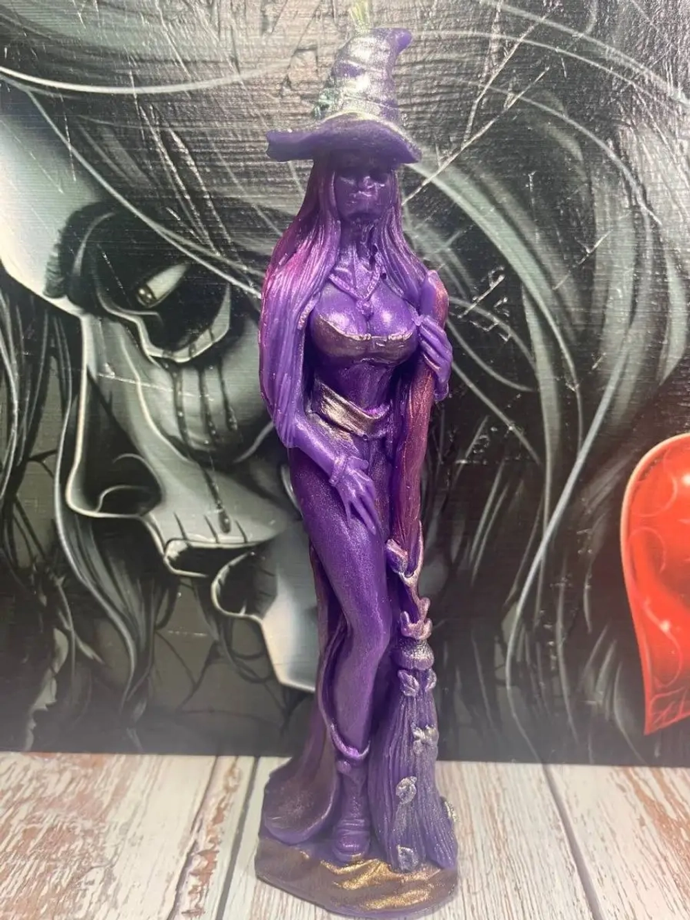 Свеча "Ведьмочка" программная