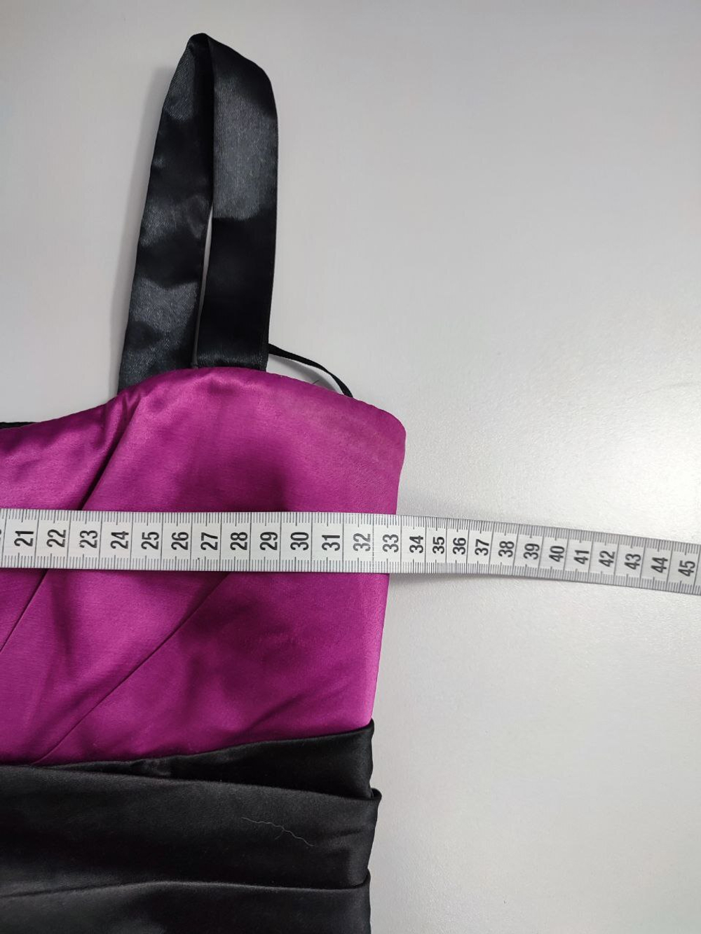 Платье Amisu красивое 42 размер