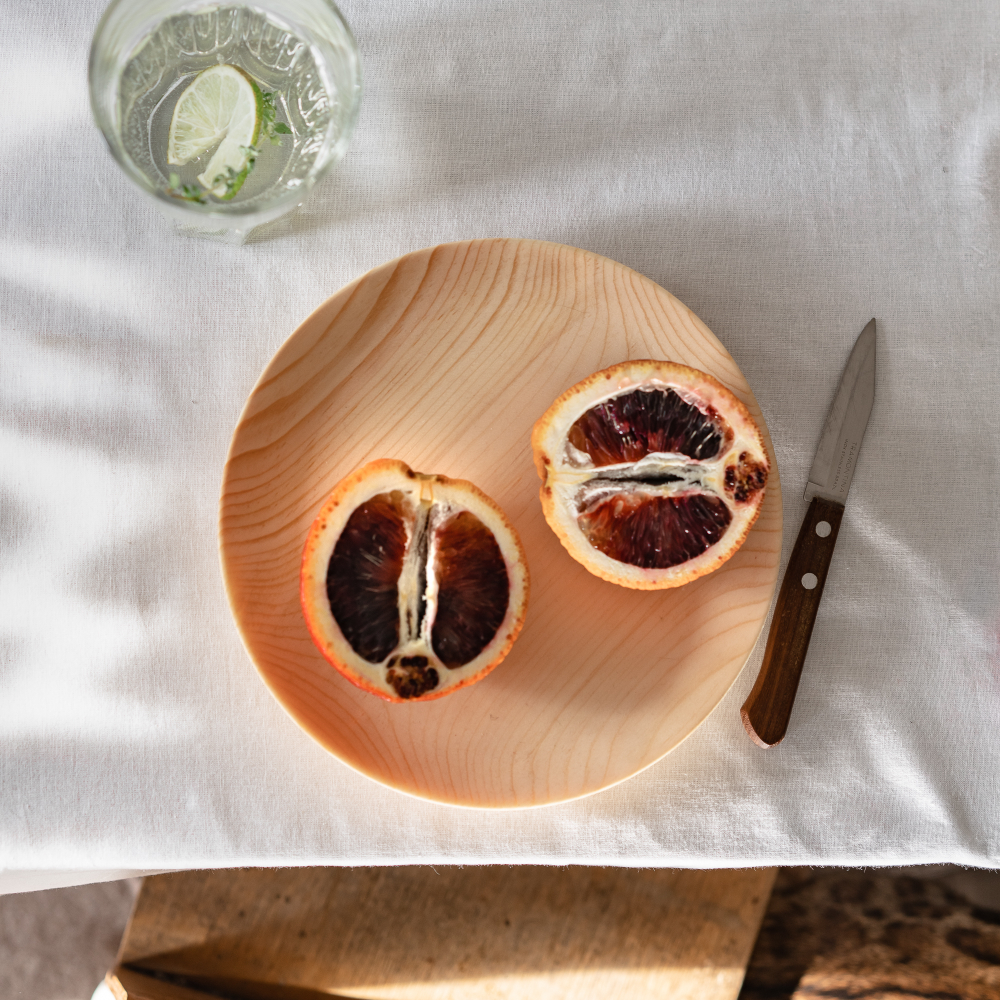 Тарелка Art of Siberia из сибирского кедра серии ЛОТОС, плоская, 20 см. T153