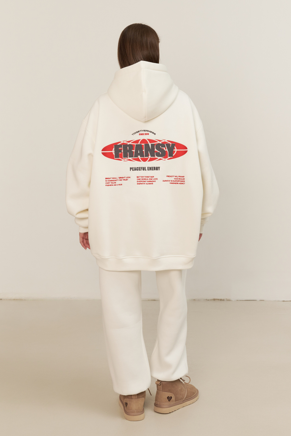 Худи 03 FRANSY PLANET, с начесом, молочное