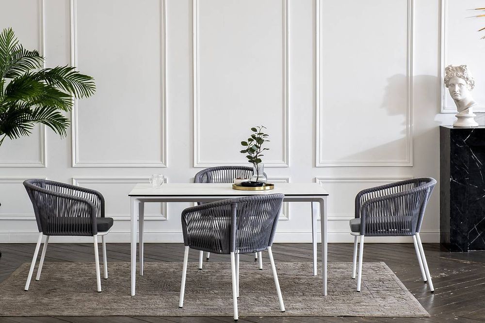 "Малага" обеденная группа на 4 персоны со стульями "Марсель", каркас белый, роуп светло-серый