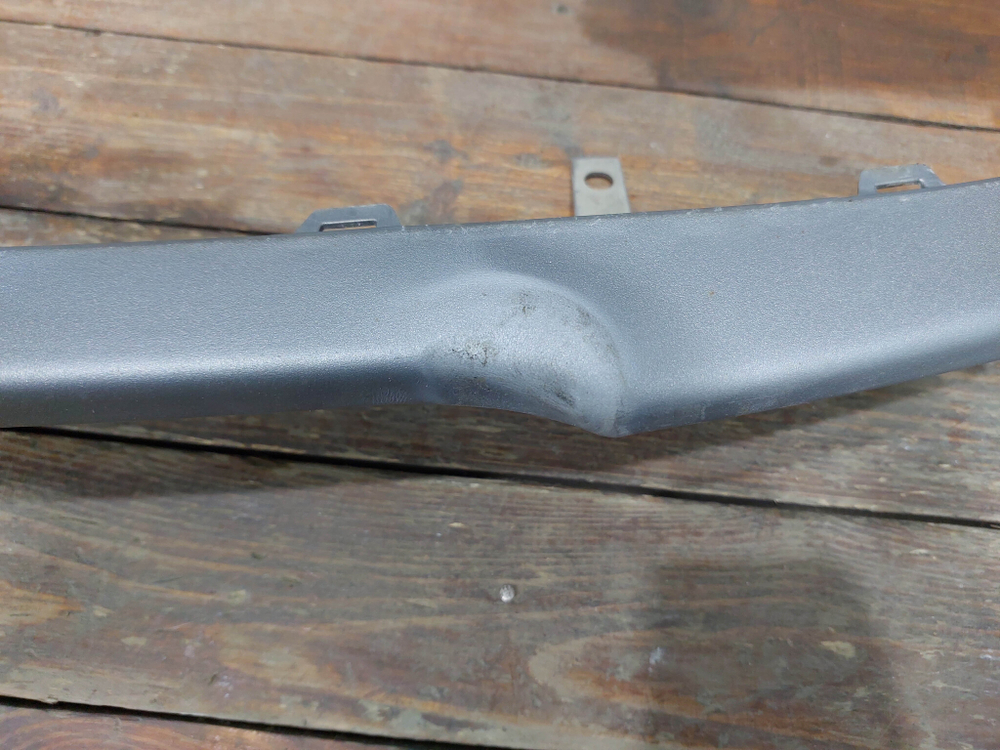 Накладка переднего бампера Honda CR-V 5 (RW) 16-нв Б/У Оригинал 71110TLAAA000