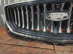 Решетка радиатора Geely Monjaro 21-нв Б/У Оригинал 6608162198