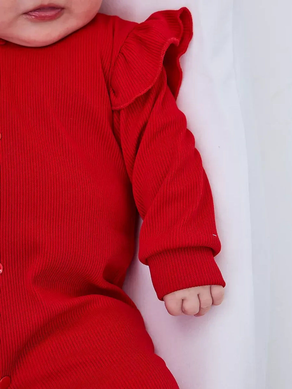 Комбинезон на выписку для новорожденного