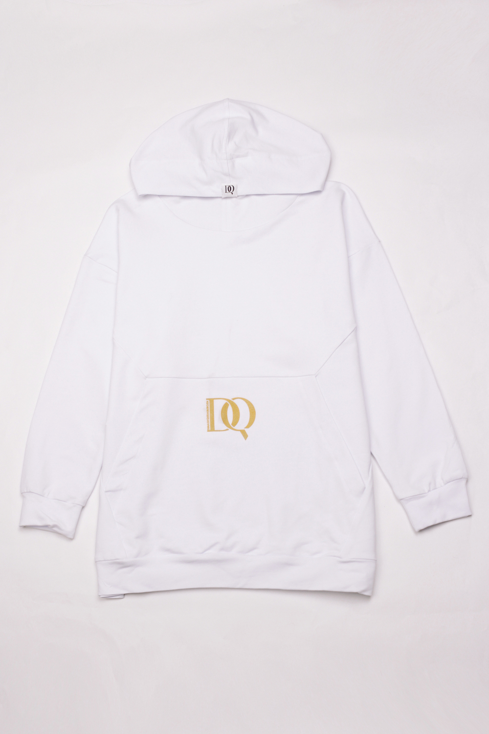 "DQ" white hoodie