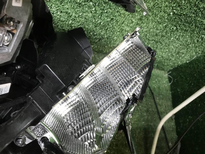 Битая Фара левая BMW X5 G05 (2018-2023) LED