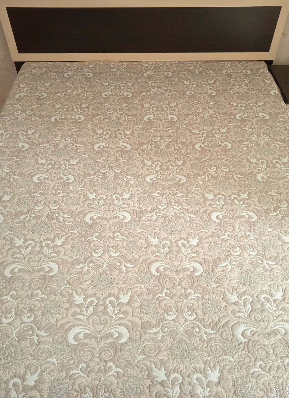 Покрывало жаккардовое двухстороннее Нежность 2662-18 1,5 (150х200)