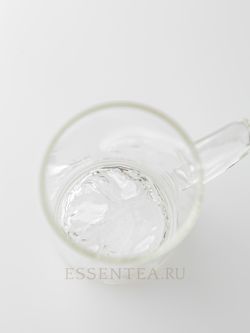 чашка с рифленным рисунком