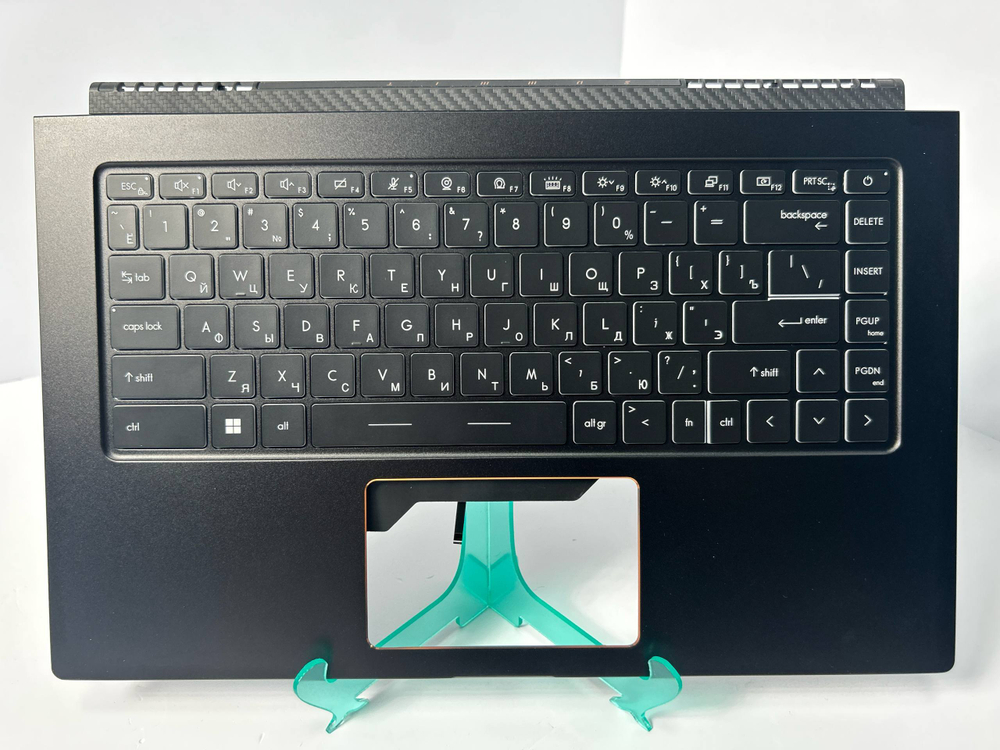 Верхняя панель с клавиатурой (топкейс) для ноутбука MSI Summit E15 A11 (957-16S61E-C18)