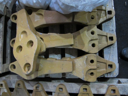 Зуб болтовой центральный 61L1-3022 Hyundai HL770