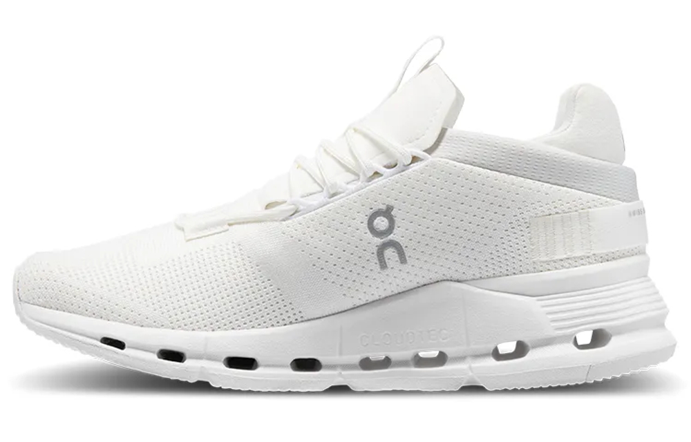 On Cloudnova Undyed