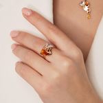 Кольцо «Пчела на сотах» из красного золота с янтарём и натуральными топазами white