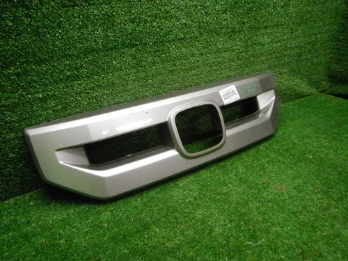 Накладка решетки радиатора Honda Pilot 2 (2008-2011)