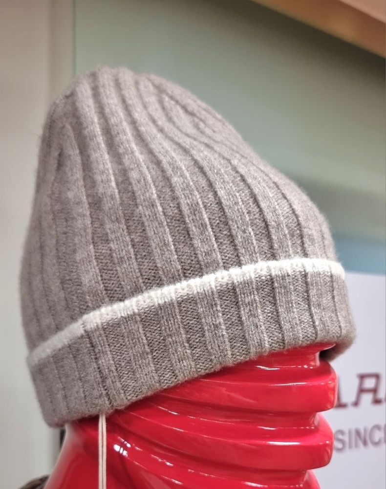 Шапка Brunello Cucinelli