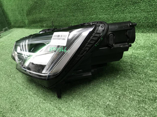 Фара левая Audi A4 B9 (2015-2020) LED