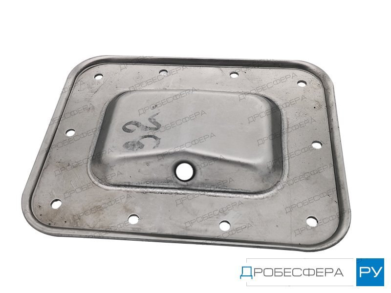 Крышка С415.01.00.032 с отверстием под щуп