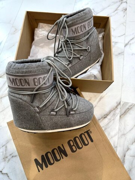 Дутики Moon Boot