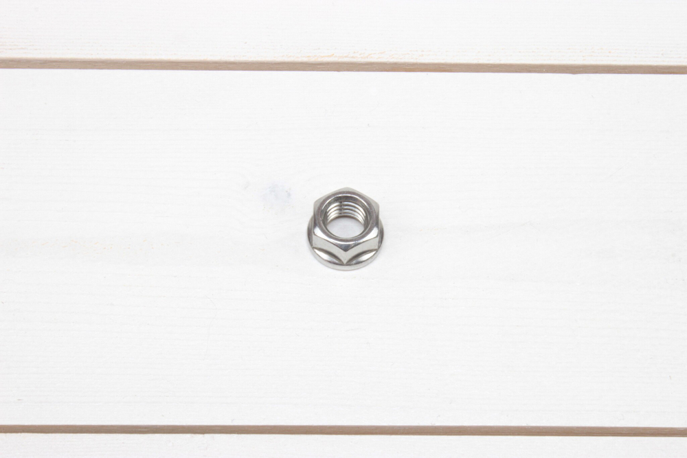 Гайка крепления турбокомпрессора Cummins М10х1.50 10154