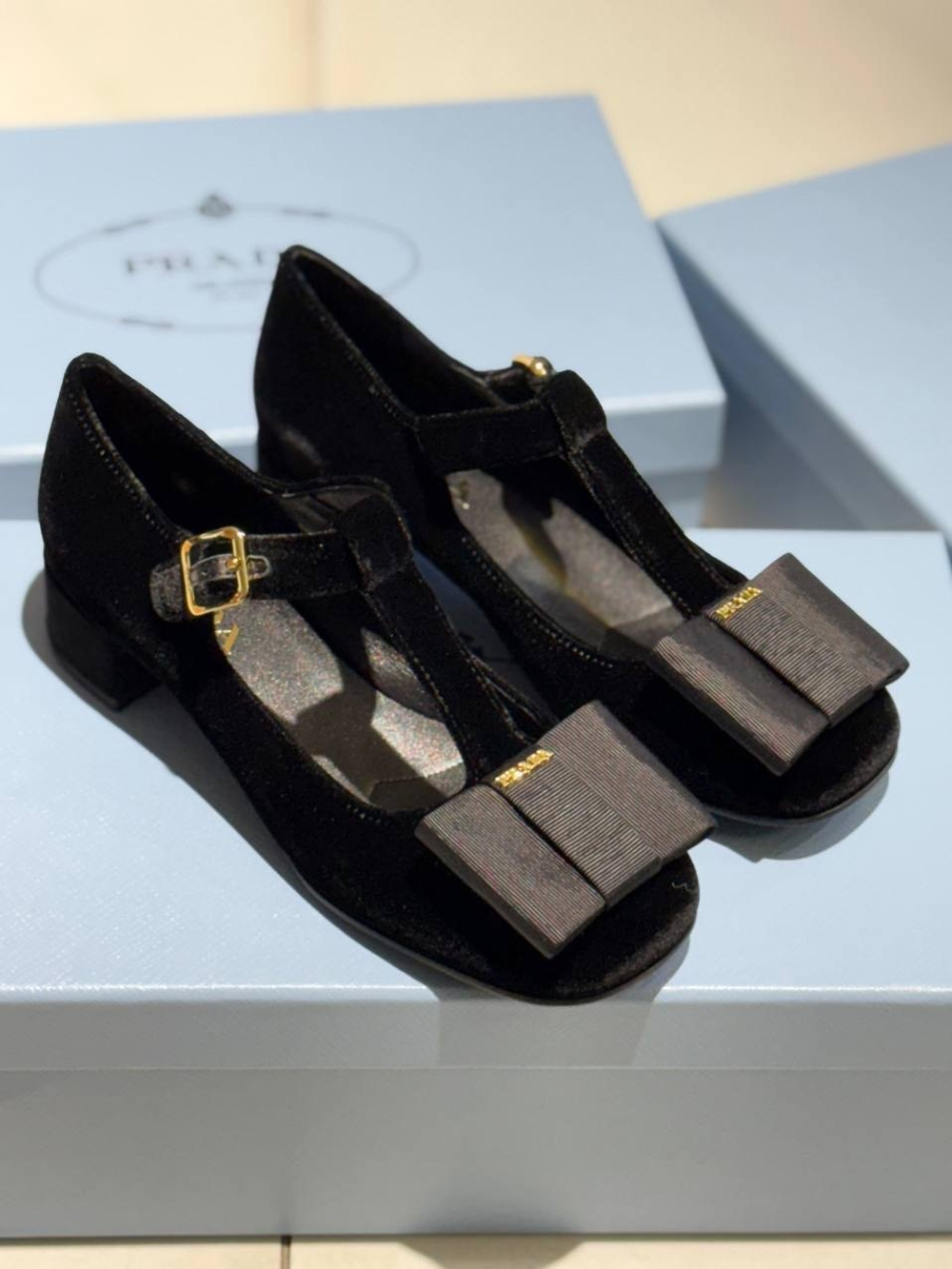 Туфли Prada