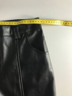 Брюки Ostin под кожу, маркировка S, визуально на 44 размер