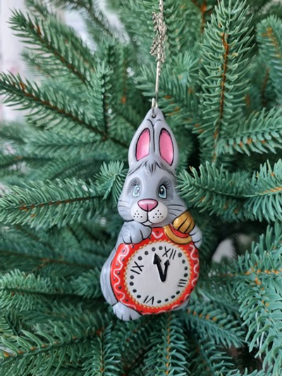 Заяц с часами