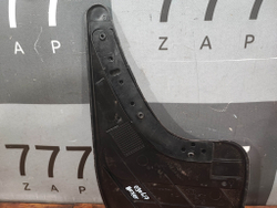 Брызговик задний правый Peugeot 308 Б/у оригинал 9603R8