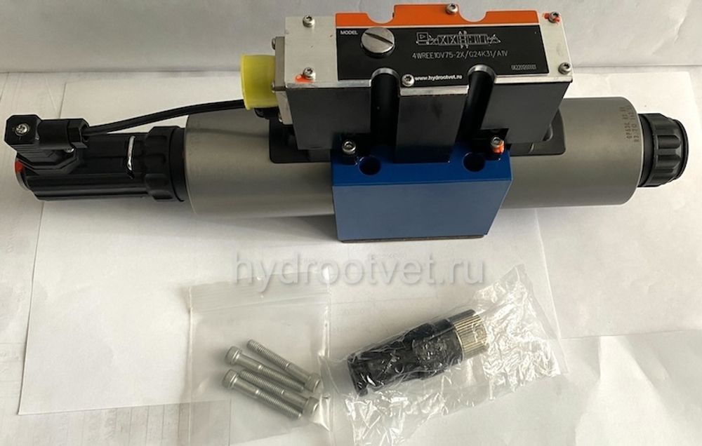 4WREE10W50-2X/G24K31/A1V - Пропорциональный распределитель с обратной связью по положению золотника со встроенным усилителем Ду10, A1 = ±10 В, номинальный расход 50 л/мин, схема W