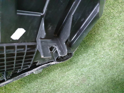 Битая Фара правая BMW X1 F48 (2019-2022) LED