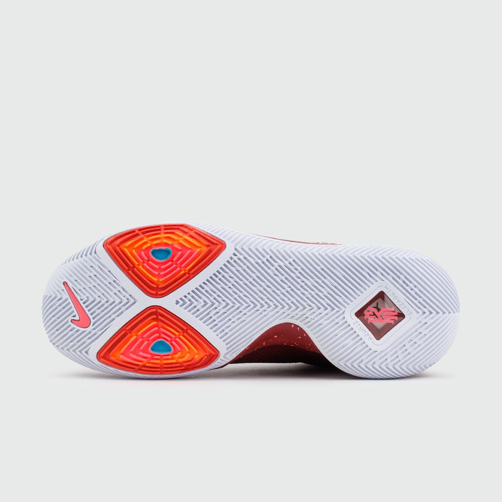 Кроссовки Nike Kyrie 3 Red Pink