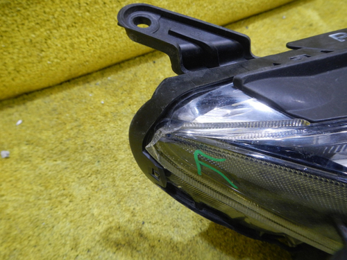 Битая Фара правая Toyota RAV4 4 CA40 (2015-2019) LED