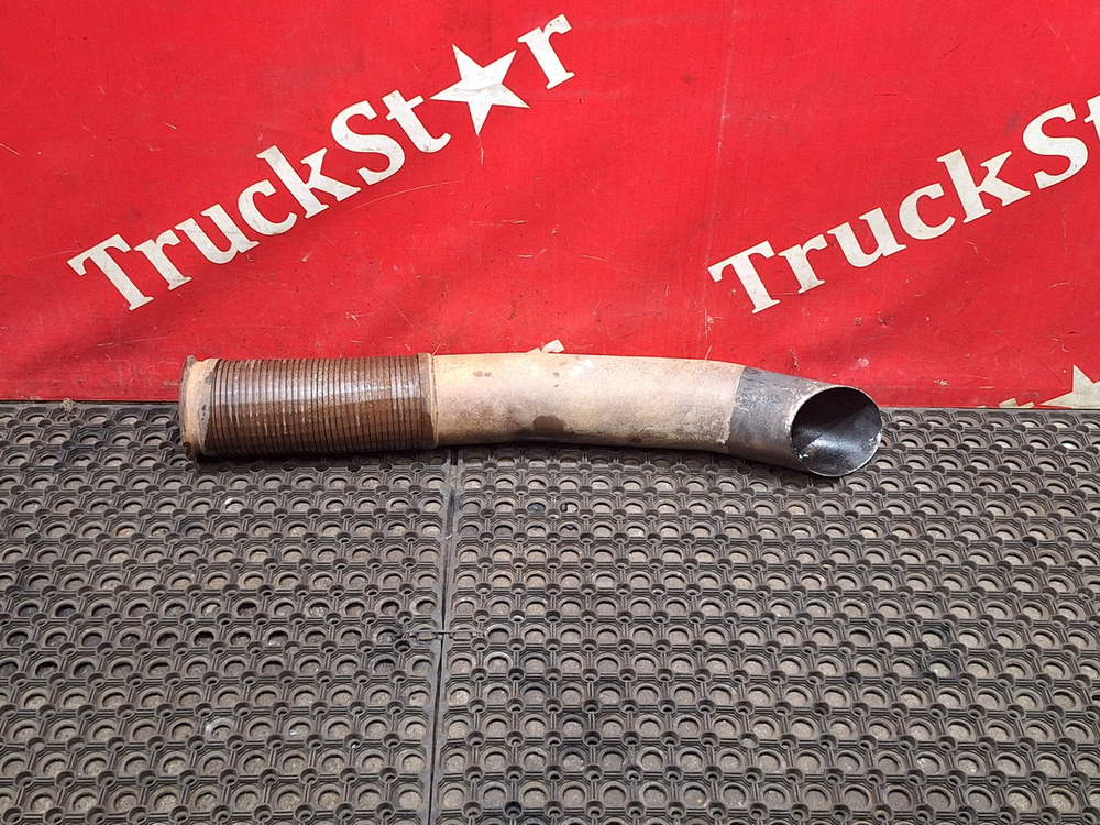 Приемная труба глушителя