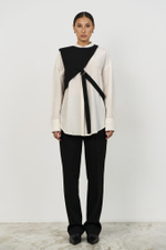 Жилет асимметрия короткий