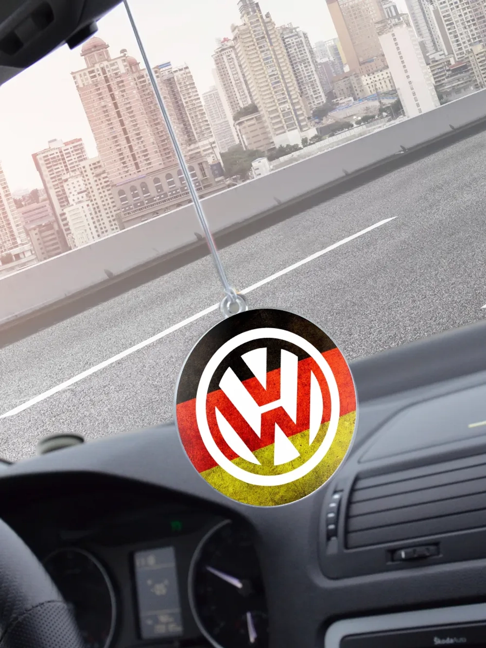 Подвеска в машину - Volkswagen