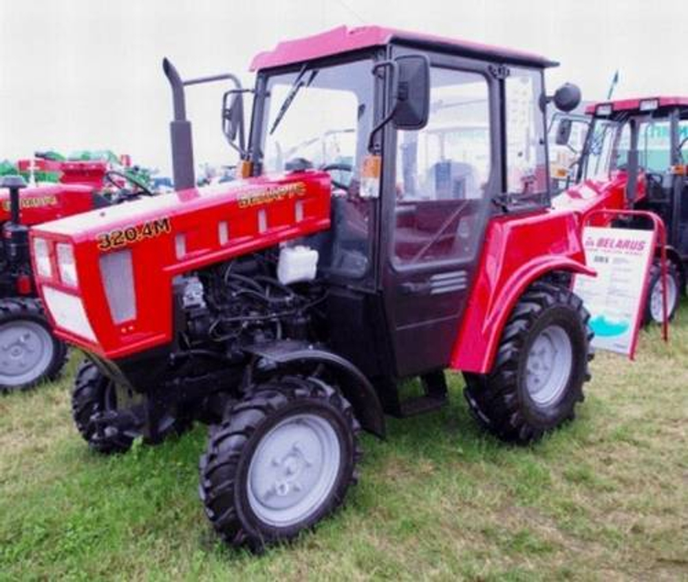 Трактор МТЗ 320 .4М Беларус