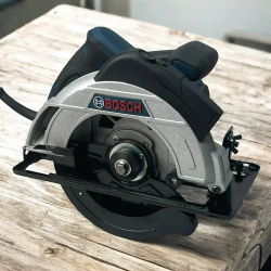 Циркулярная пила с лазером Bsch 1680Вт 185мм