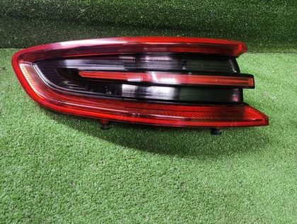 Фонарь левый внешний Porsche Macan 95b (2014-2018)