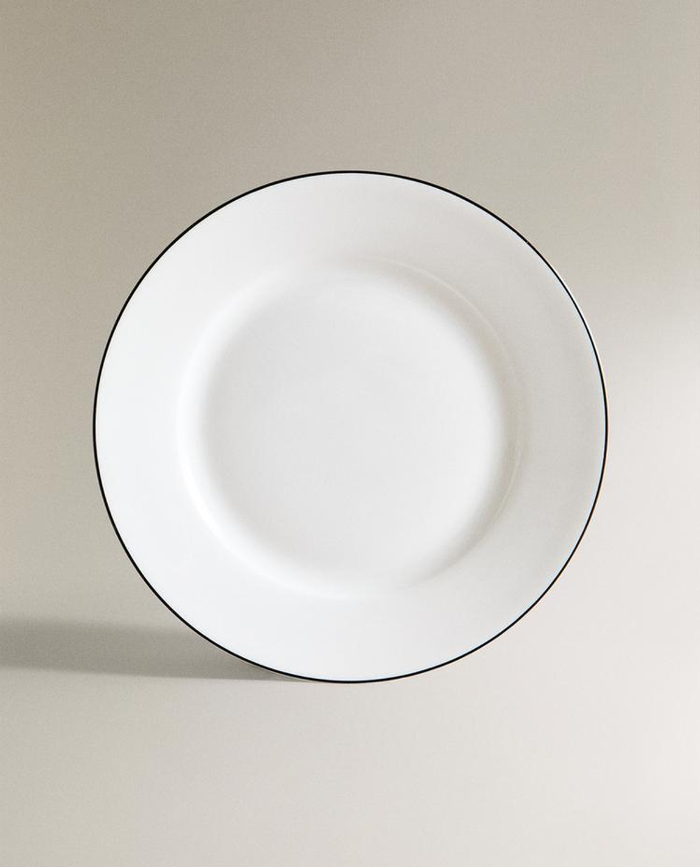 ZARA HOME ДЕСЕРТНАЯ ТАРЕЛКА ИЗ КОСТЯНОГО ФАРФОРА С КАЙМОЙ, ЧЕРНЫЙ/БЕЛЫЙ
