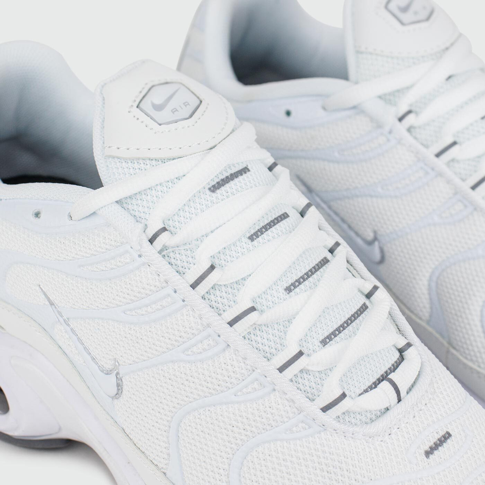 Кроссовки Nike Air Max Plus Tn White