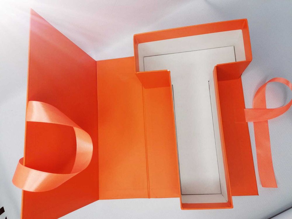 Коробка упаковочная. Буква Т