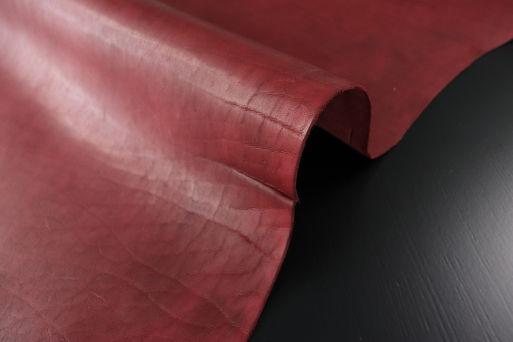 1,3-1,5 Кожа лицевая Красно-коричневая с отделкой Oil Wax