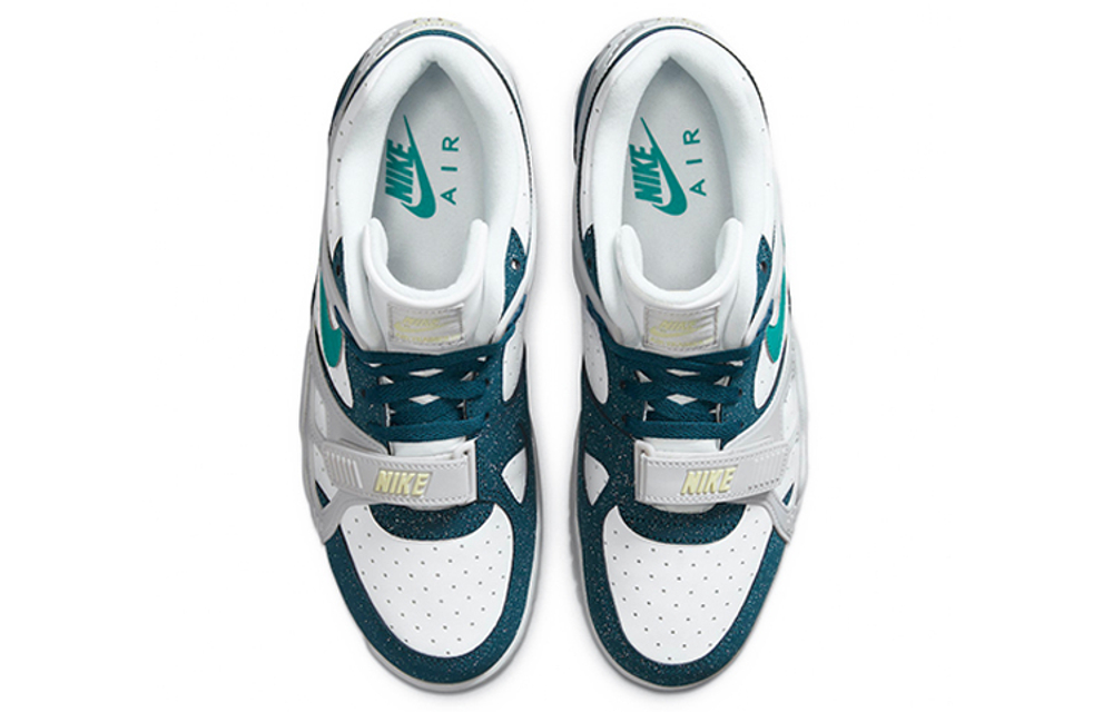 Nike air trainers 3 best sale