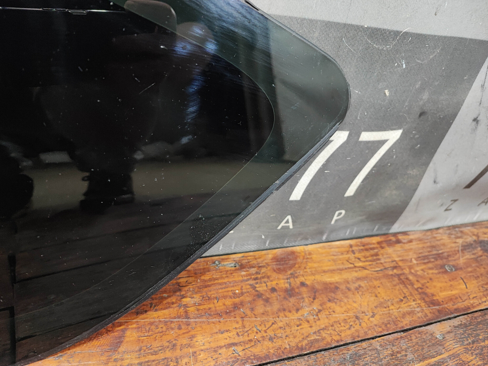 Стекло багажника левое Toyota RAV4 IV (XA40) 12-19 Б/У Оригинал 6272042340