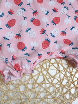 040-06-5 Полукомбинезон для девочки