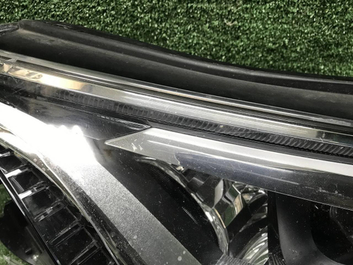 Битая Фара левая Toyota Rav 4 CA40 (2015-2019) LED