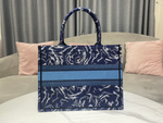 Christian Dior Book Tote 36 cm