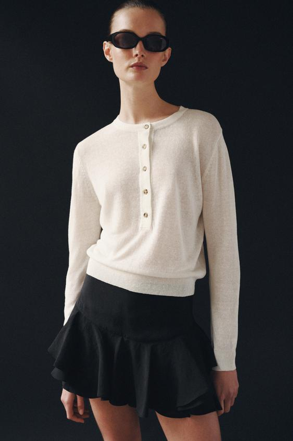ZARA ШОРТЫ С ВОЛАНАМИ — ZW COLLECTION, ЧЕРНЫЙ