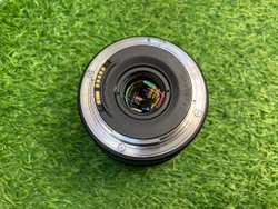 Canon EF 20mm 2.8 USM