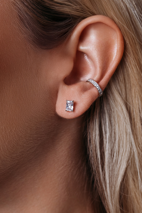 Серьги - пусеты "DIVA" с бриллианитом